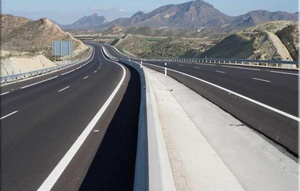 España paga por construir sus carreteras casi el doble que Alemania, según el Tribunal de Cuentas Europeo