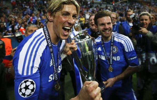 Torres y Mata podrían repetir título con el Chelsea