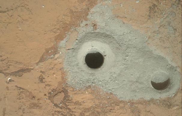 Curiosity completa la primera perforación para recoger muestras de Marte