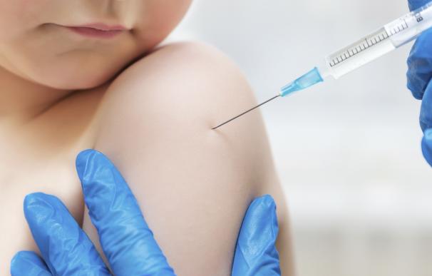Alrededor del 9% de la población tiene algún tipo de duda sobre la vacunación