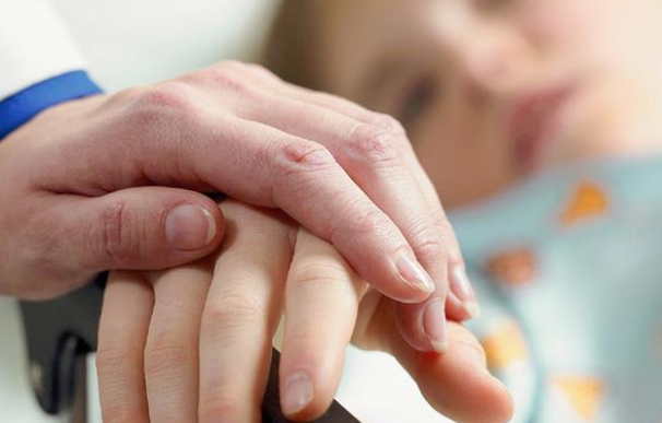 Bélgica aplica por primera vez la eutanasia a un menor