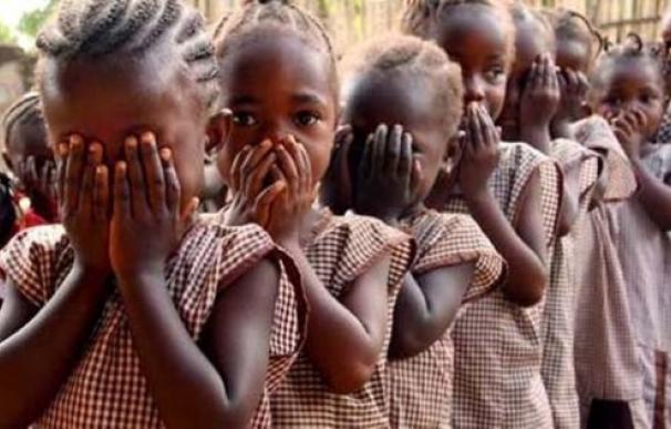 El 98% de niñas en Somalia sufren la ablación de su clítoris.