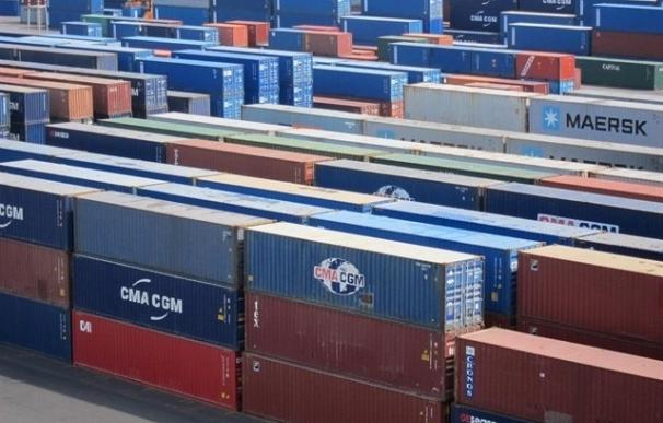 Las exportaciones crecen un 6,1% en Cantabria hasta julio y las importaciones caen un 9%