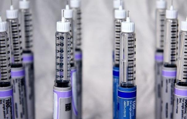 Las agujas para la insulina llegan a las farmacias de Málaga y Sevilla