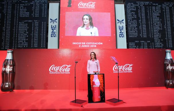 (Ampl.)Coca-Cola European Partners gana 210 millones en el primer semestre y anuncia dividendo de 0,17 euros