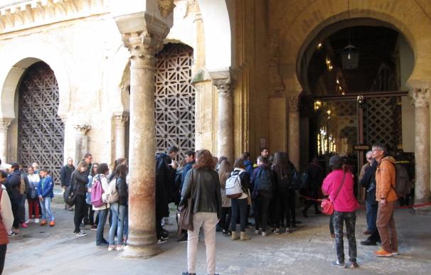 Andalucía, principal destino de los viajes de residentes en España, más de 7,6 millones, el 17,8% del total