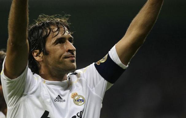 Raúl es el jugador que mas veces ha vestido la camsieta del Real Madrid.