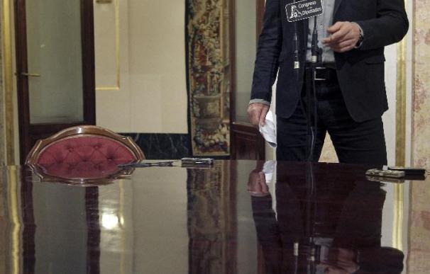 Amaiur pregunta a Rajoy si ayudará a resolver el "conflicto vasco"