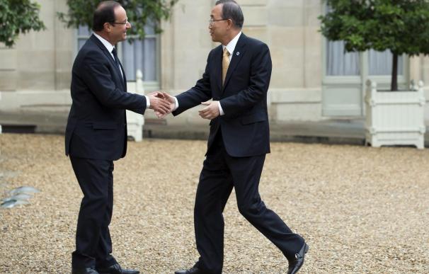 Ban Ki-moon y Hollande piden una solución política al conflicto en Siria