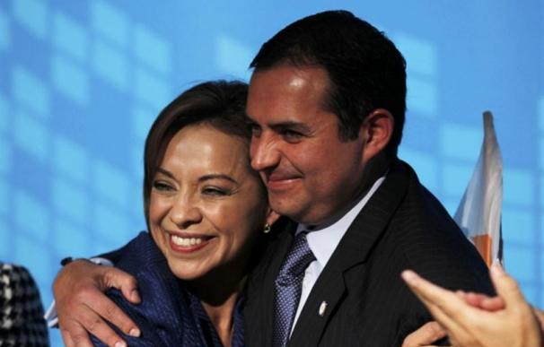 El partido gobernante de México elige a candidata a presidente