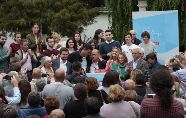 Sánchez se cuela en el debate de Podemos: "Lo duro fue ver a Pablo Iglesias votando no a un gobierno progresista"