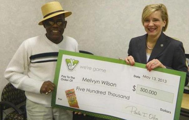 Melvyn Wilson recibe el cuarto premio de lotería en ocho años.