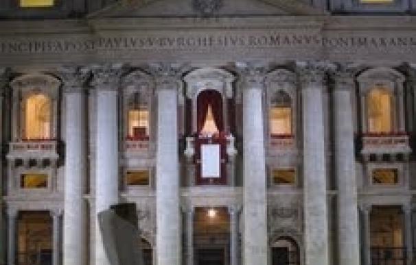 Finanzas vaticanas, renovación de la Curia, abusos o 'Vatileaks', entre los retos del Papa Francisco