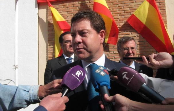 García-Page cree que las primarias no pueden retrasarse mucho porque al PSOE se le puede "pasar la vez"