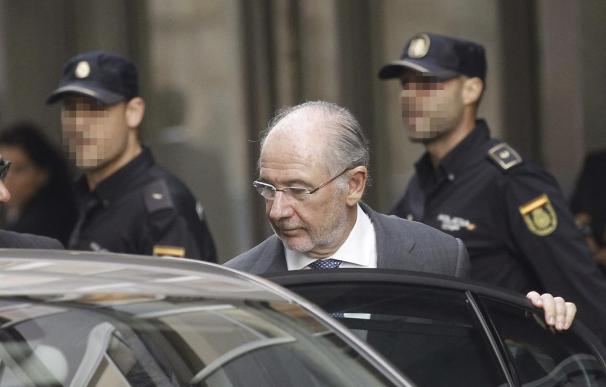El juez aclara a Rato que ya excluyó de su fianza lo devuelto a Bankia