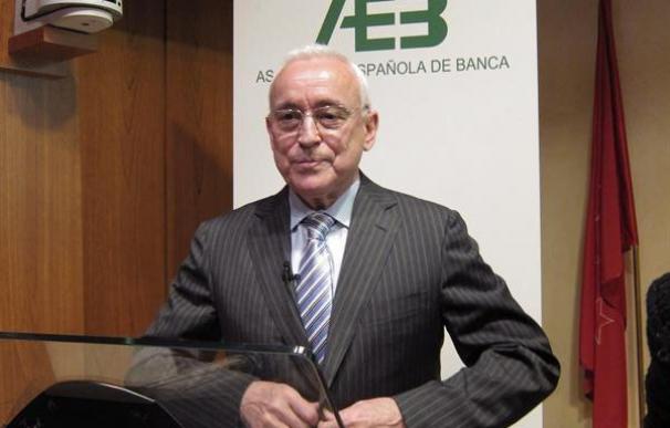 (Amp) La banca asegura que la huelga general "acerca España a Grecia y la aleja de Alemania"