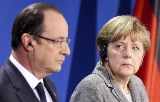 Hollande se reúne con Merkel para apoyar iniciativas de crecimiento y empleo