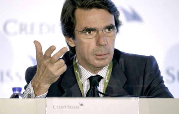 Murdoch sube un 7,6% el sueldo a José María Aznar