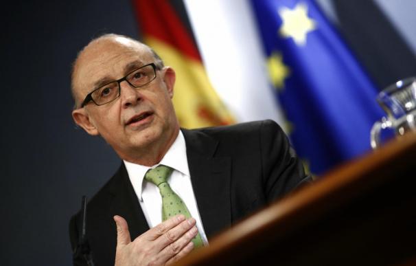 Montoro dice que habrá reforma tributaria en 2014, aunque niega que Bruselas pida más IVA