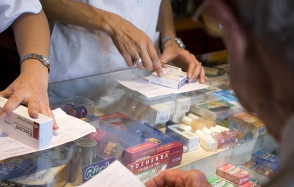Las farmacias sufren un descenso moderado de las ventas tras la desfinanciación de fármacos de Sanidad