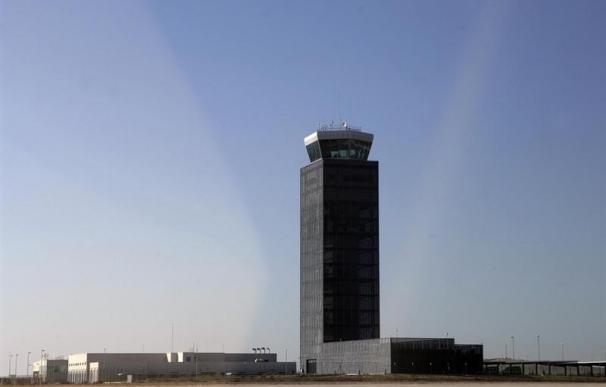 Los indignados 'tomarán' el aeropuerto de Ciudad Real desde este sábado para protestar por su gestión