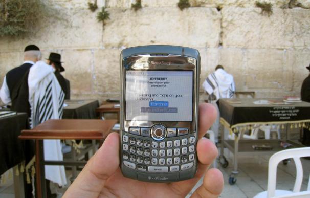 BlackBerry anuncia que ha restablecido todos sus servicios