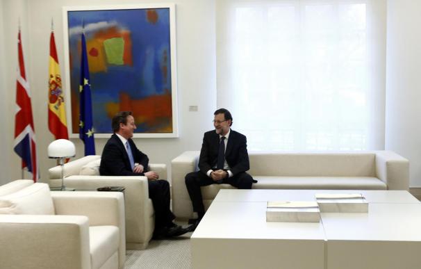 Rajoy sólo ve dos coincidencias entre Cataluña y Escocia: perderán PIB y saldrán de la UE si se independizan