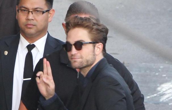 Robert Pattinson disfruta de las fiestas de Hollywood