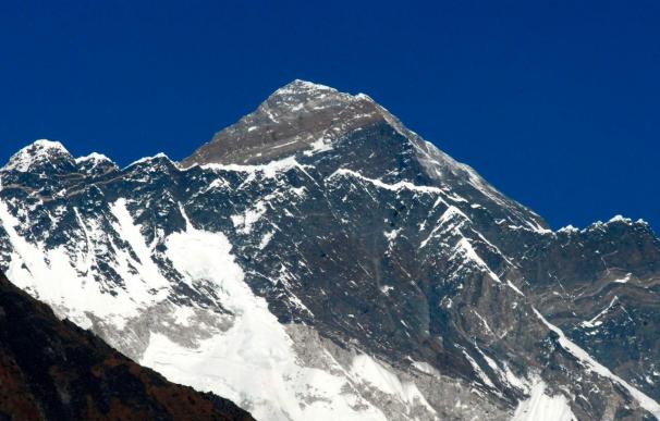 El Everest visto desde Nepal