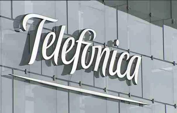 Telefónica ofrece 6.700 millones de euros a Vivendi por su filial brasileña