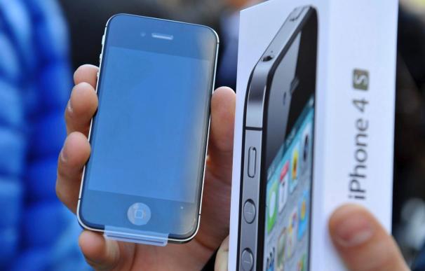 Apple vende más de 4 millones de iPhone 4S durante su primer fin de semana