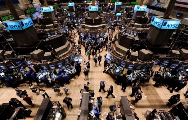 Wall Street abre con descenso del 1,12 por ciento en el Dow Jones