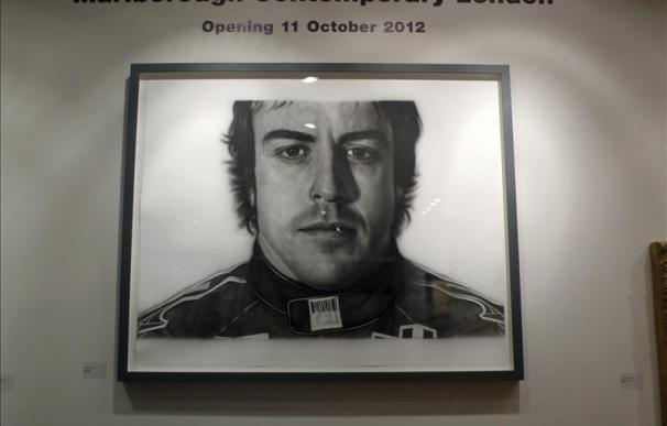Un retrato del piloto Fernando Alonso sale a la venta por 22.000 euros