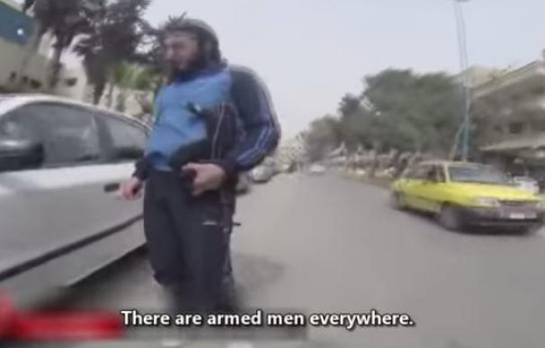Una reportera se infiltra en al Raqqa y espía al Estado Islámico en su capital