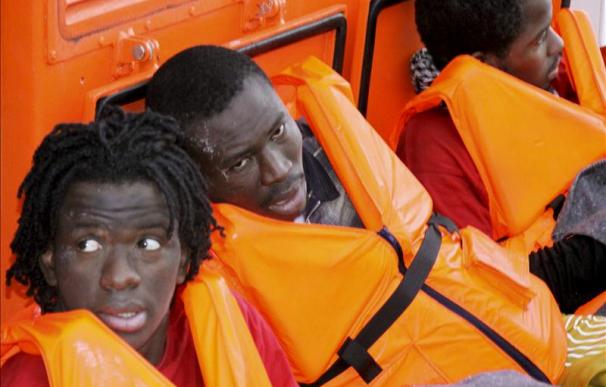 Frustran la entrada a Ceuta por mar de unos 60 inmigrantes subsaharianos