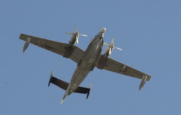 Una base aérea en Crimea se pasa con sus aviones a la autonomía rebelde