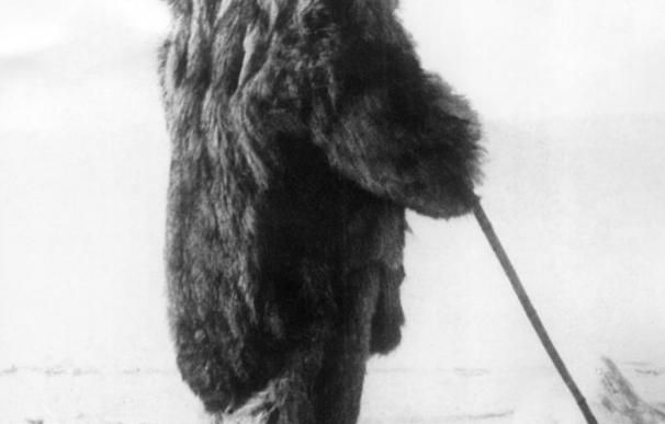 Amundsen se disfrazó para vender la exclusiva de su hazaña en el Polo Sur