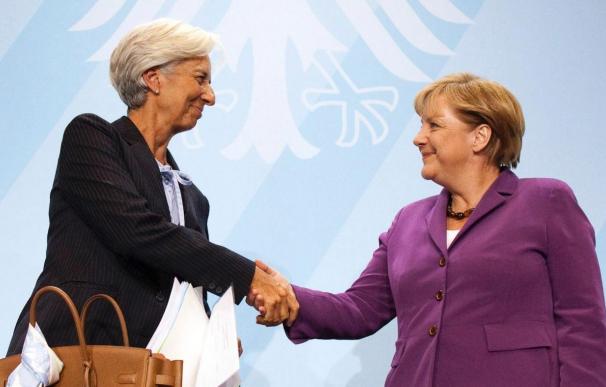Merkel recibe a Lagarde para analizar el papel del FMI en la crisis europea