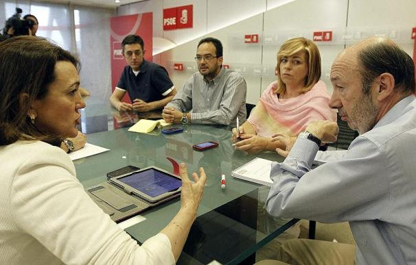 El PSOE pide la dimisión inmediata de Rajoy y rompe relaciones con el PP