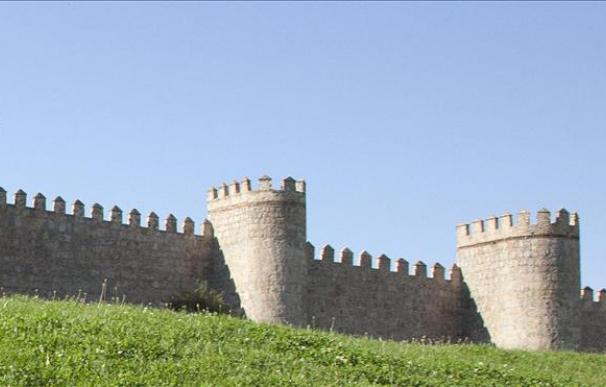 Los novios que lo deseen podrán casarse en la muralla de Ávila a partir de 2012