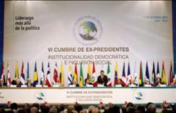Exmandatarios piden mejorar Carta Democrática OEA, tras 10 años de vigencia
