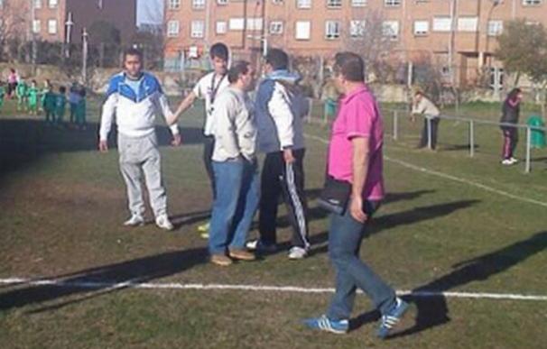 Un padre agredió al árbitro en un partido de prebenjamines en León