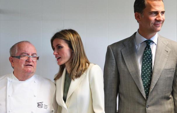 Los príncipes inauguran la primera Facultad de Gastronomía de España