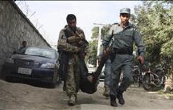 Un comando taliban ataca la embajada de EE.UU. y la sede de la OTAN en Kabul