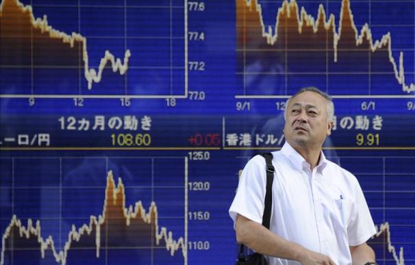 El Nikkei sube por la compra de títulos