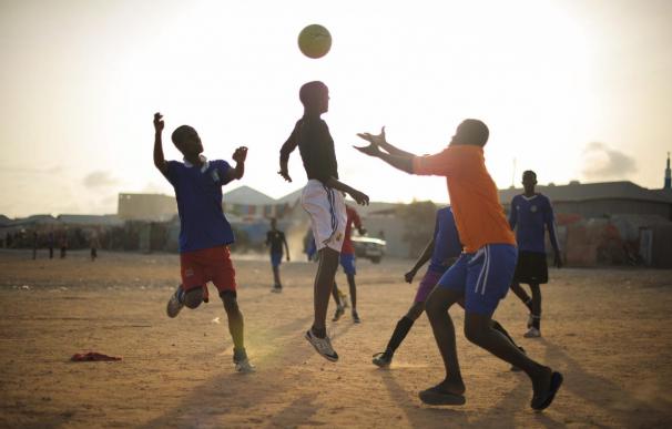 Somalia, de la mano de la FIFA, respira ilusión con el fútbol