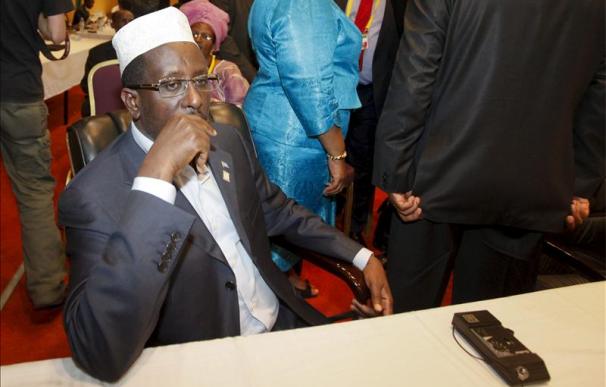 Líderes somalíes firman un plan para alcanzar un Gobierno constitucional