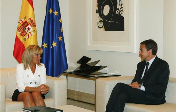 Zapatero dice que se abrirá en 2011 otro tramo de la autovía León-Valladolid