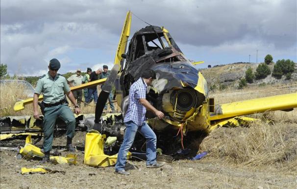 Herido el piloto de un avión accidentado al ir a extinguir un incendio en Granada