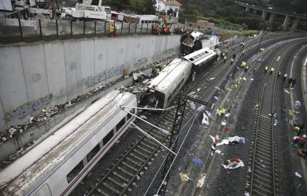 La catástrofe ferroviaria de Santiago deja 80 muertos y 35 heridos críticos